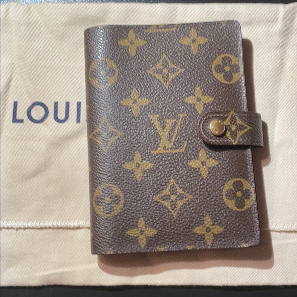 Louis Vuitton Agenda PM